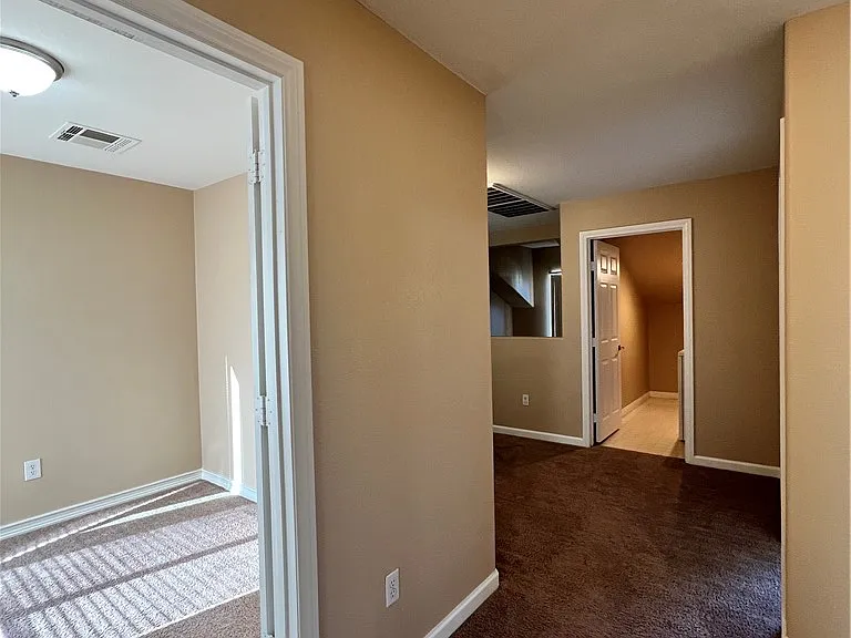 8237 Golden Flowers St — Photo 31