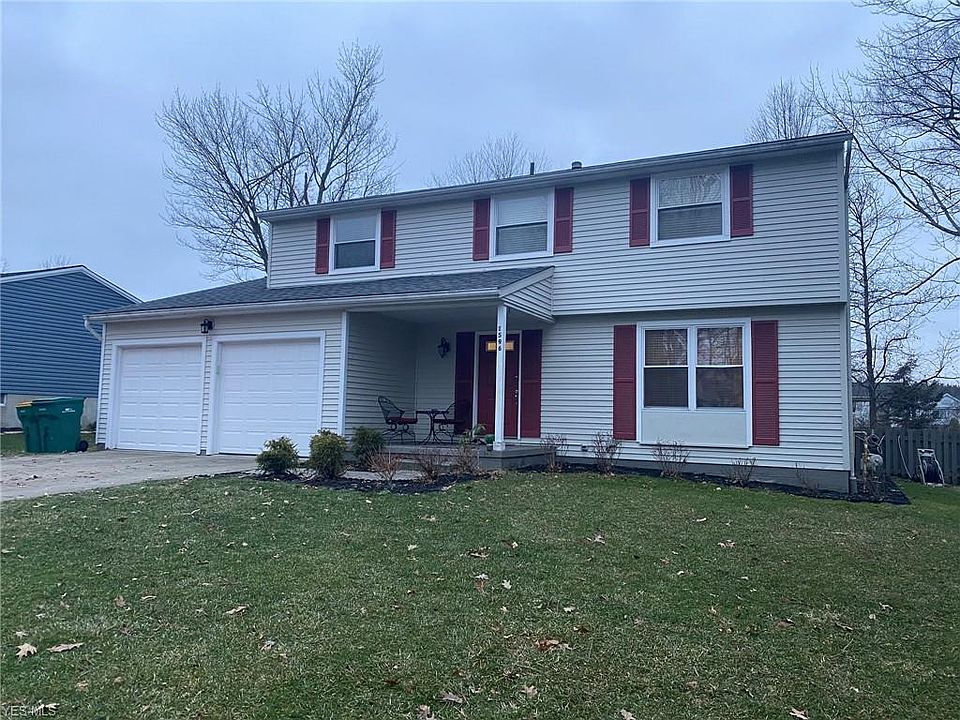 1st image of 1596 Woodland Ct