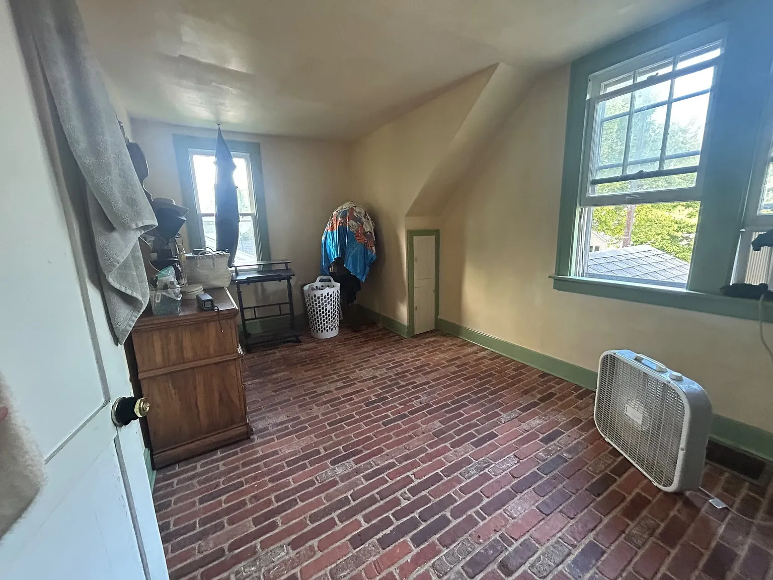 1 bed, 782 sqft, $1,150 — Photo 3