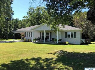 17735 Newby Chapel Rd, Athens, AL 35613
