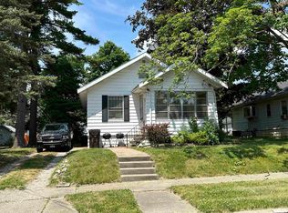 913 W Virginia Ave, Peoria, IL