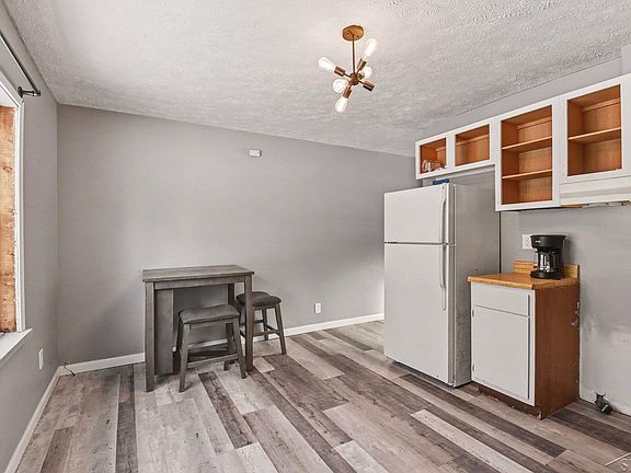 4th image of 9757 N Cut Rd