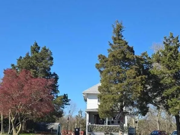 156 Jackson Rd, Berlin, NJ 08009