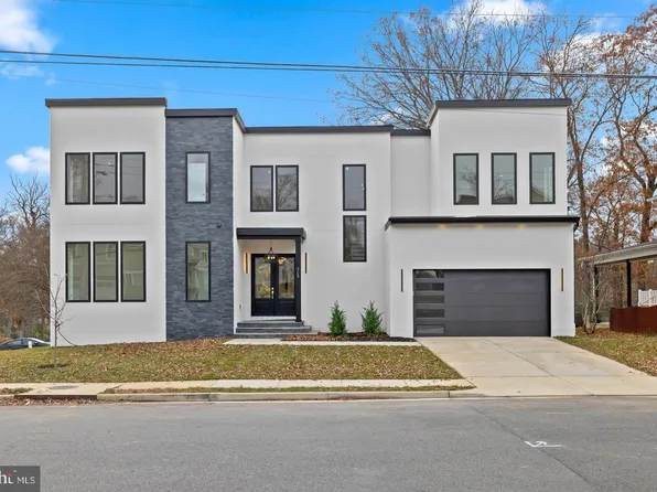 719 Meadow Ln SW, Vienna, VA 22180