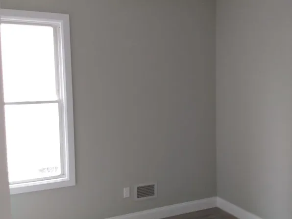 14 West Erie