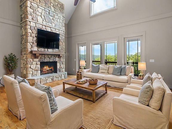 5th image of 6 Little Bottom Rd