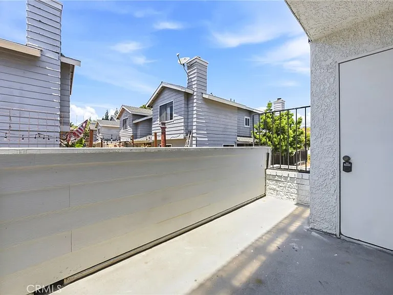 345 Avocado St #101A — Photo 13