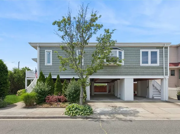 15 Dalton Street, Long Beach, NY 11561