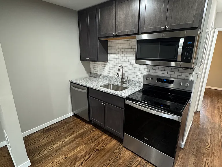 7707 Lindbergh Dr #H — Photo 3