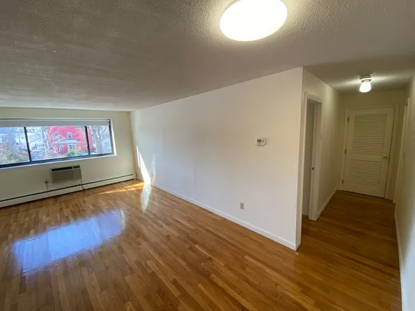 60 Homer Ave #305, Cambridge, MA 02138