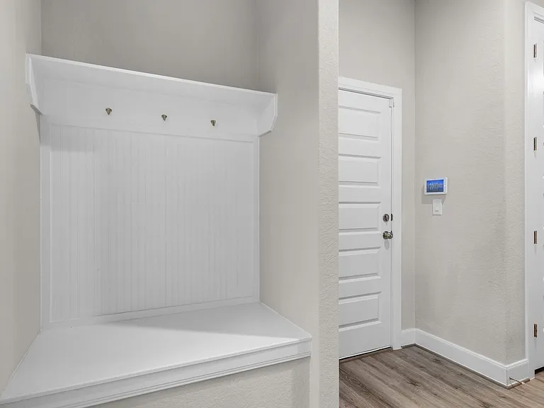 557 Tobacco Pass — Photo 20