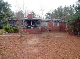 1348 Lucknow Rd, Camden, SC 29020