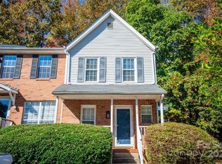 6410 Windsor Gate Ln, Charlotte, NC 28215