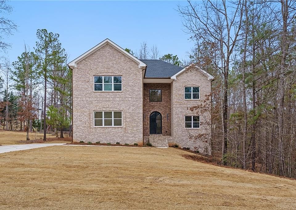 1st image of 429 Saint Surrey Way