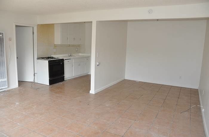 2nd image of 12321 6th St