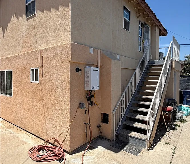 4769 Dozier St — Photo 8