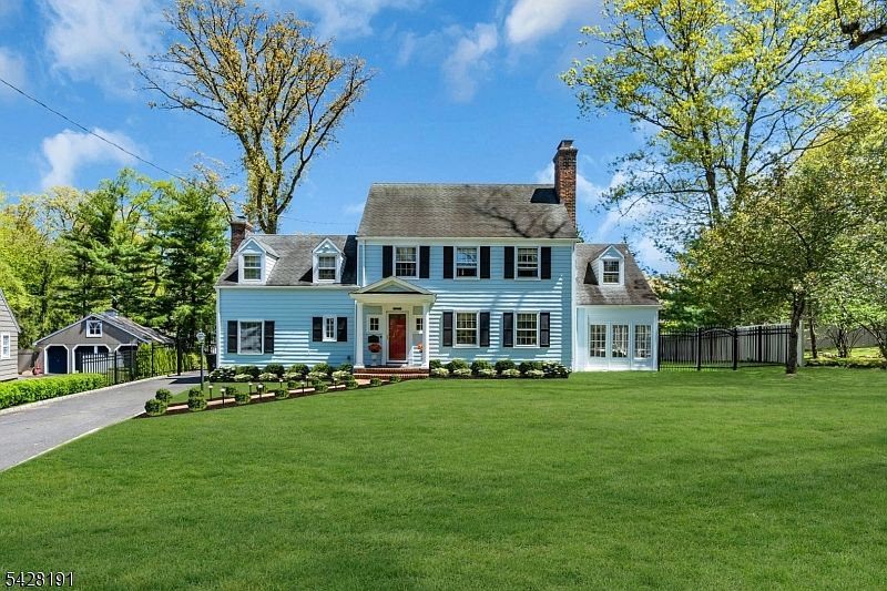 1st image of 1657 Forest Hill Rd