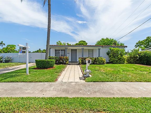 2nd image of 10771 SW 51st Dr