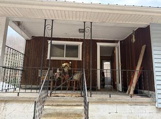 17190 Duck Rd, Duck, WV 25063