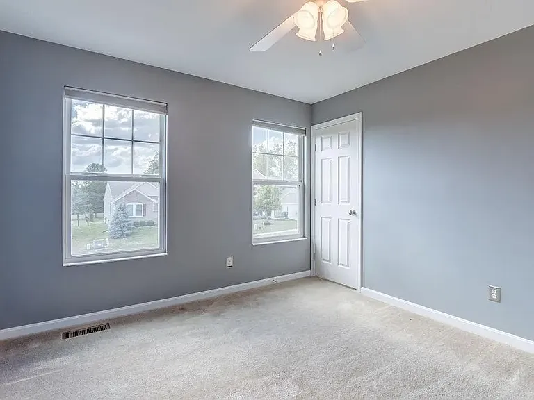 54 Shady Pines Ave — Photo 8