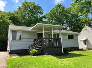 476 Rutland St, Akron, OH 44305