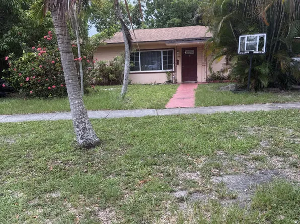 15100 NE 13th Avenue, North Miami Beach, FL 33162