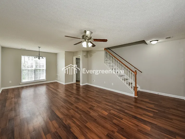 188 Savannah Hills Dr — Photo 5