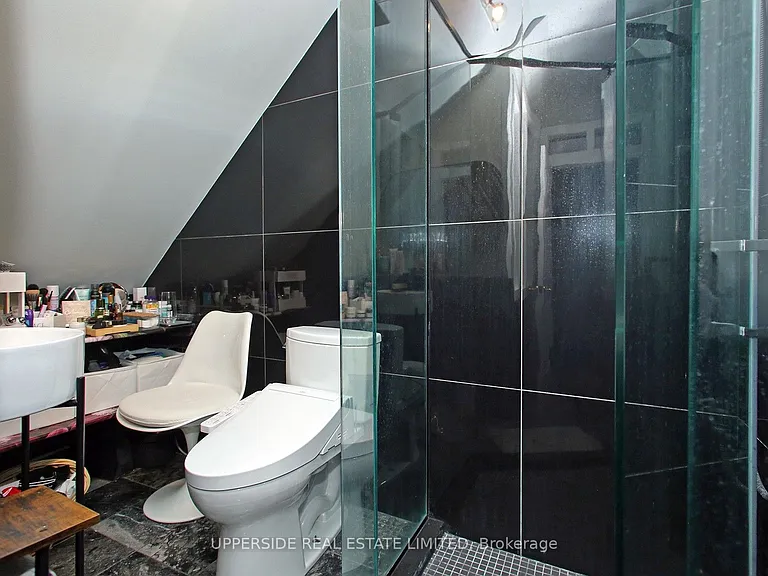 153 Collier St — Photo 21