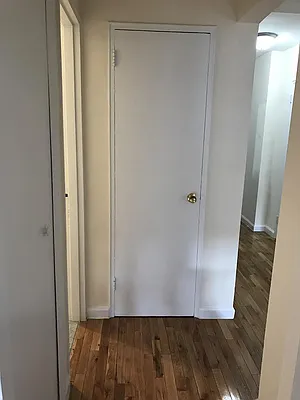 Rented by Giaps Realty Group LLC | media 16