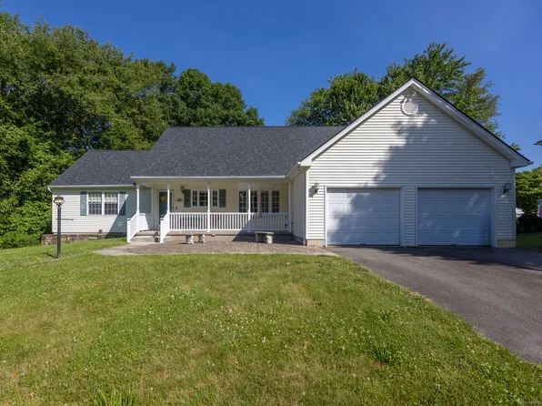 150 Kimberly Lane, Watertown, CT 06795
