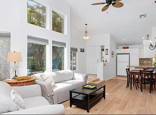 737 3rd St, Encinitas, CA 92024