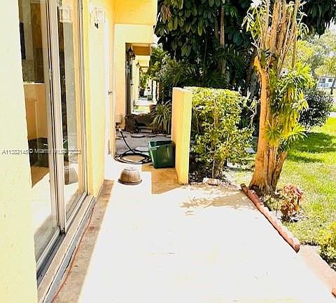 3rd image of 8821 NE 4th Ave