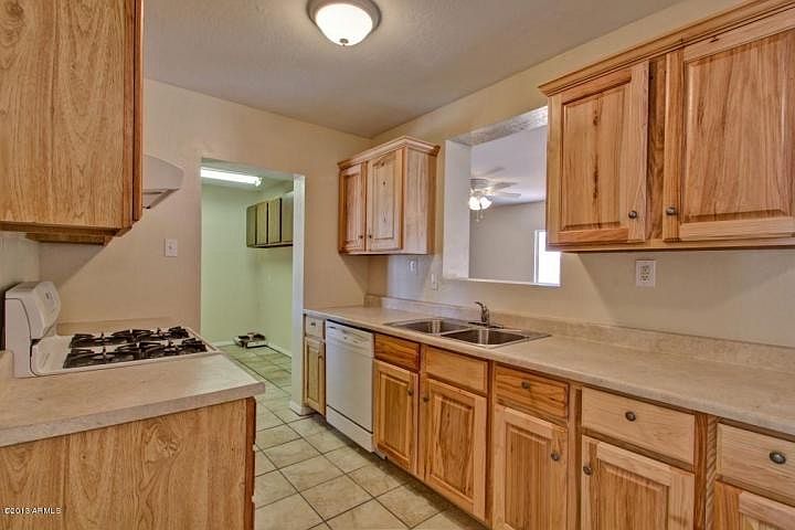 2nd image of 5602 N 32nd Dr