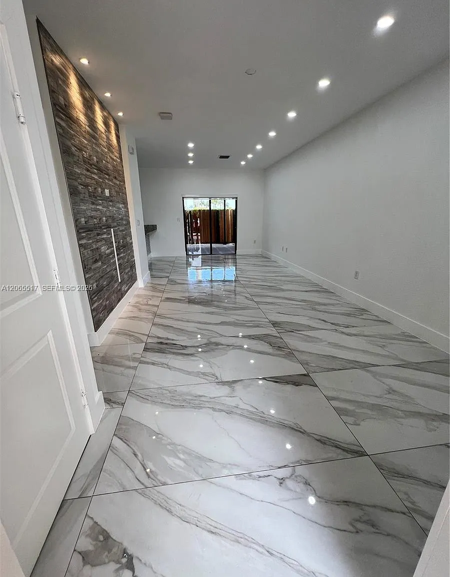 Coco Palm Villas — Photo 4