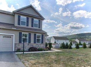 2716 Bur Ct, Harrisburg, PA 17112