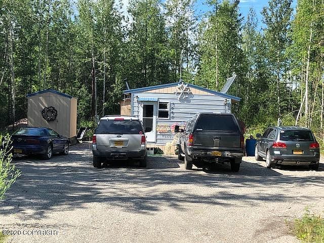 2nd image of 3097 Vfw St