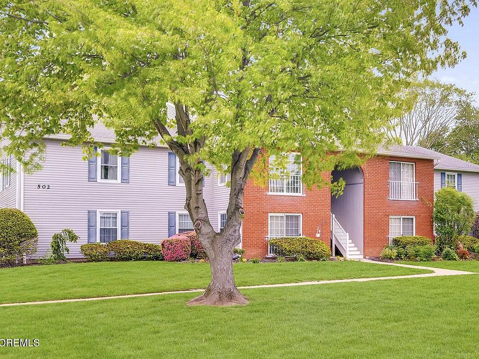 2nd image of 502 Harding Road #2