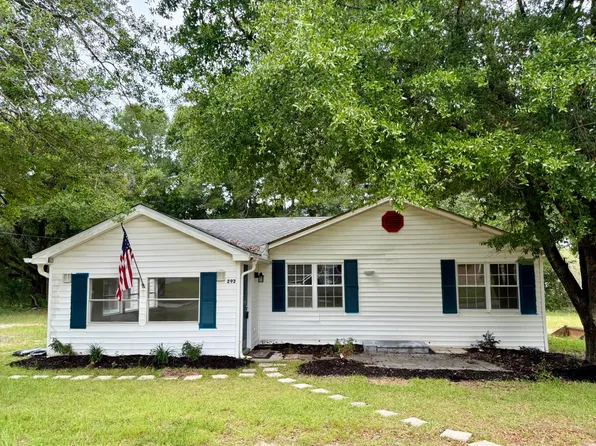 292 Holland St, Crestview, FL 32536
