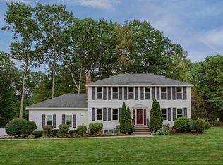 7 Bayberry Rd, Dracut, MA 01826