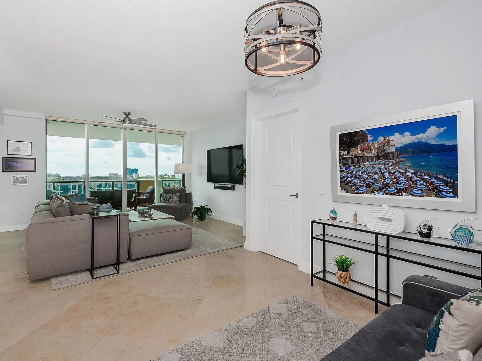 2 bed, 2.0 bath, 1630 sqft, $6,000 — Photo 1