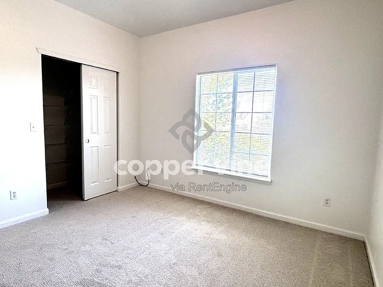 1740 W 53rd Dr #5 — Photo 11
