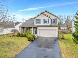 392 Woodside Meadows Pl, Columbus, OH 43230