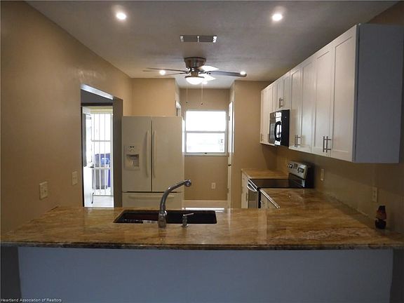 3rd image of 145 Blue Moon Ave