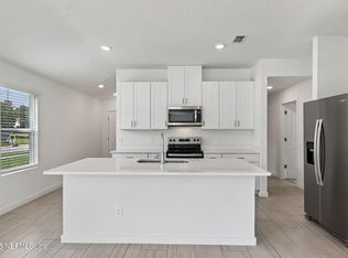 9709 AMBER VILLAGE Drive, Jacksonville, FL 32219