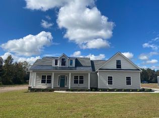 3366 Red Bluff Rd, Loris, SC 29569