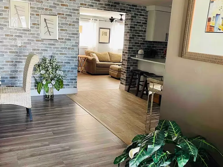 4004 Baden Dr — Photo 22