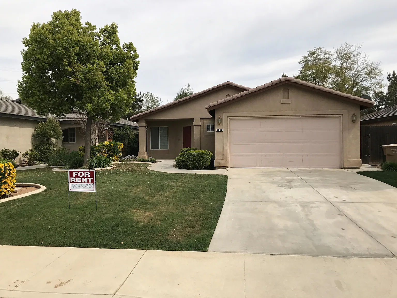 4004 Viverone Ln photo 1
