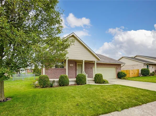 4239 Midfield St, Springfield, OH 45503