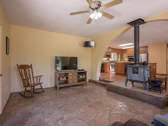 2nd image of 302 Santistevan Lane