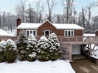 886 McNeilly Rd, Pittsburgh, PA 15226